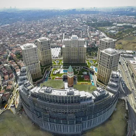 The Elegant Venezia Апартаменты *